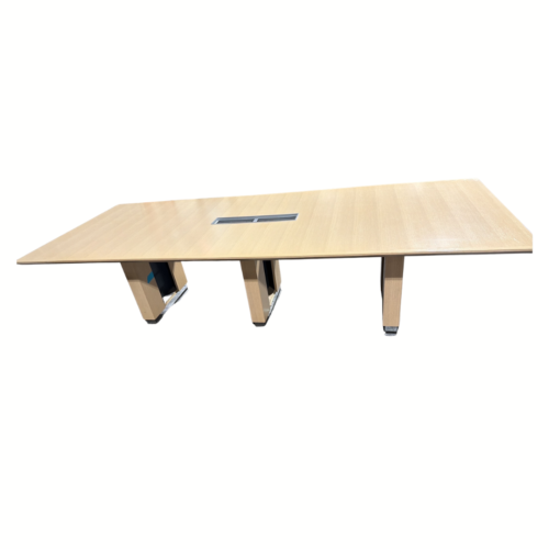 Collaborative Conference Table – Light Wood Finish